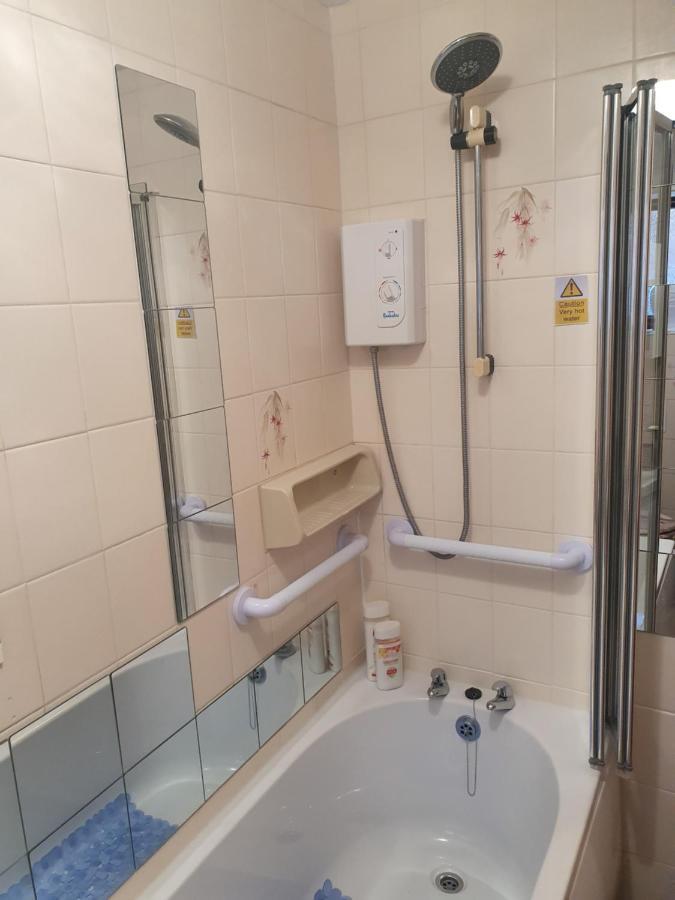 The Little Hideaway Apartment Fleetwood Ngoại thất bức ảnh
